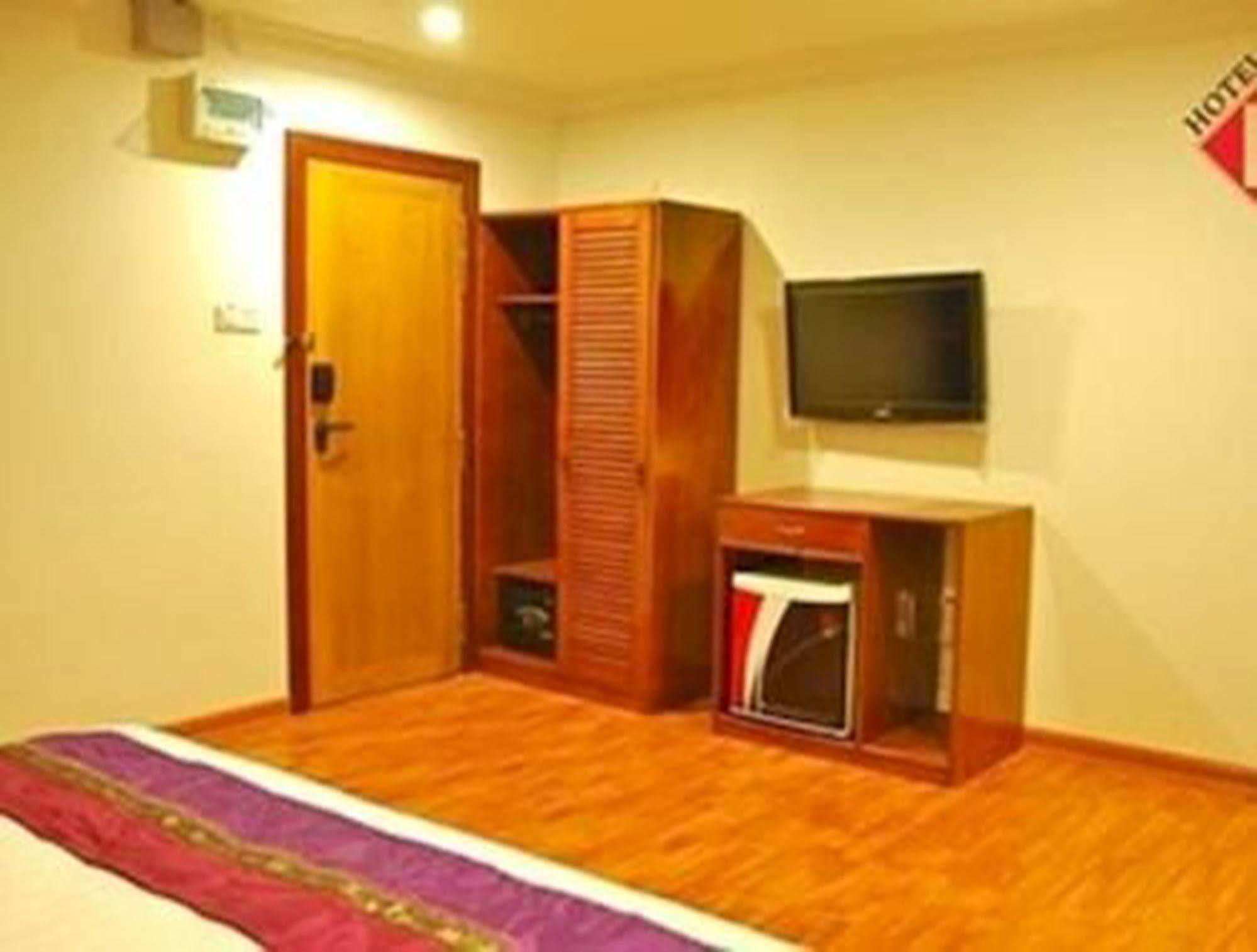 Hotel K Yangon Exterior photo